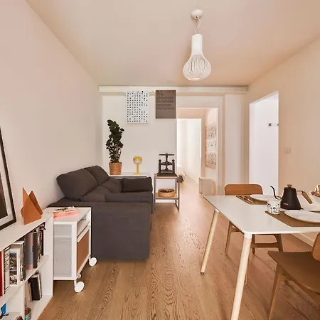 Giardino Segreto, In Centro * Trieste