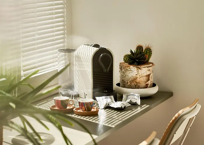 Giardino Segreto, In Centro * Trieste